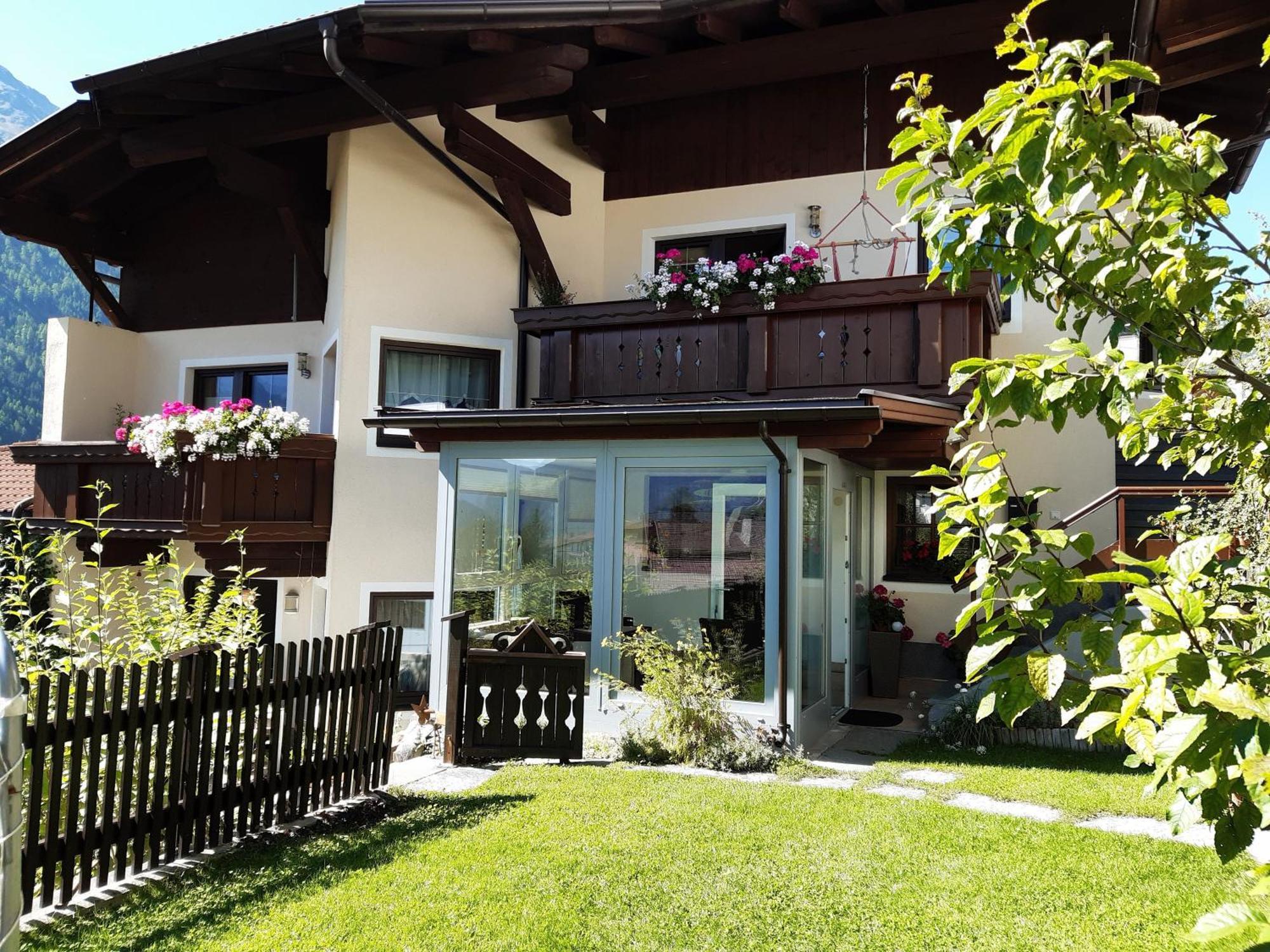 Ferienwohnung Eva Längenfeld Exterior foto